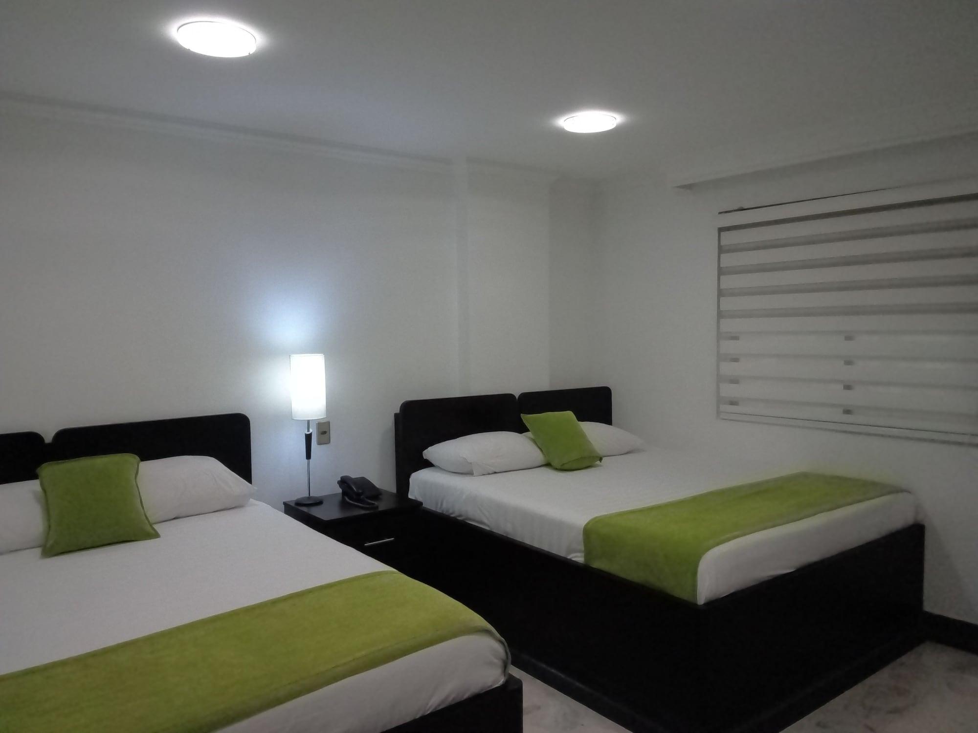 Hotel Calasanz Real Меделин Екстериор снимка