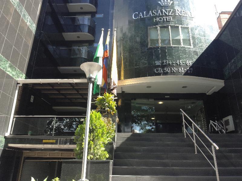 Hotel Calasanz Real Меделин Екстериор снимка